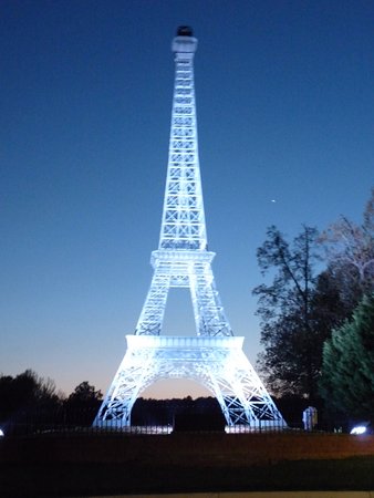 paris-tn-eiffel-tower